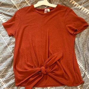 Alya, Orange T-Shirt, Tied Top